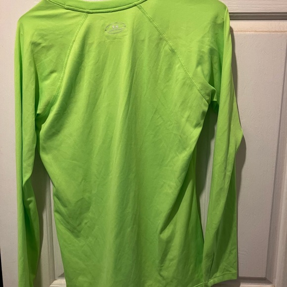 Neon green, semi-fitted, long sleeve Under Armour Heat Gear shirt. Size small - Picture 3 of 3